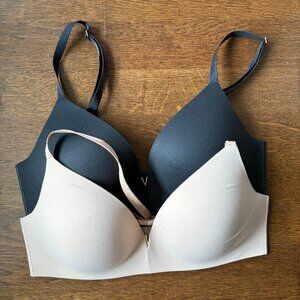 Brand new Victoria's Secret Bras (34D)